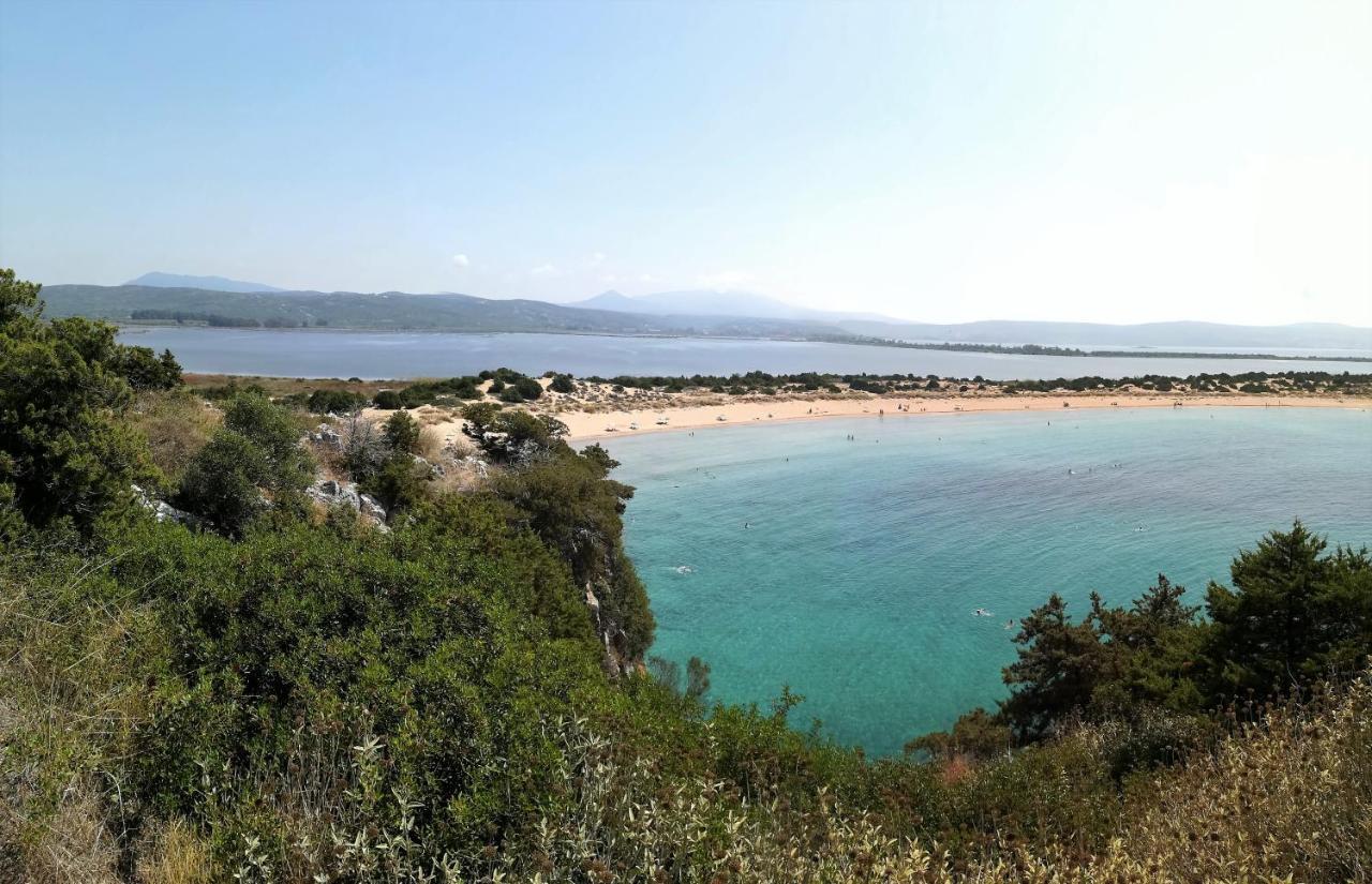Hakuna Matata Holidays Wooden Lodge With Airco & Pool In Greek Olive Grove Methoni  Exterior photo
