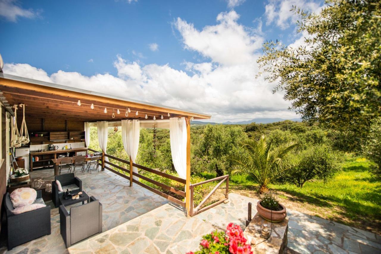 Hakuna Matata Holidays Wooden Lodge With Airco & Pool In Greek Olive Grove Methoni  Exterior photo